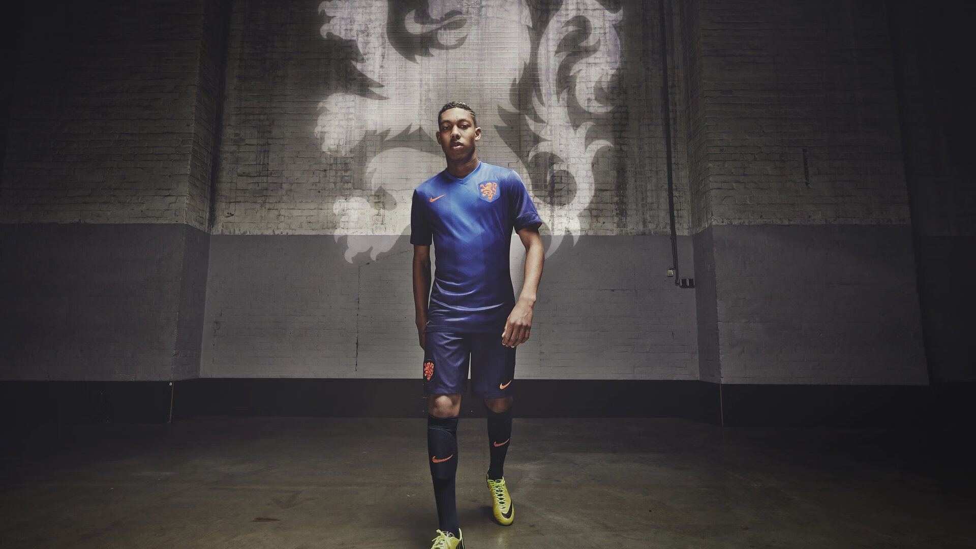 基米希的魔法时刻，阿根廷翻盘冰岛背后的战术革命